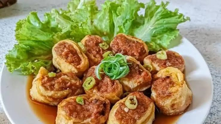 Gohyong, Kuliner Gurih yang Menarik Perhatian Pecinta Makanan